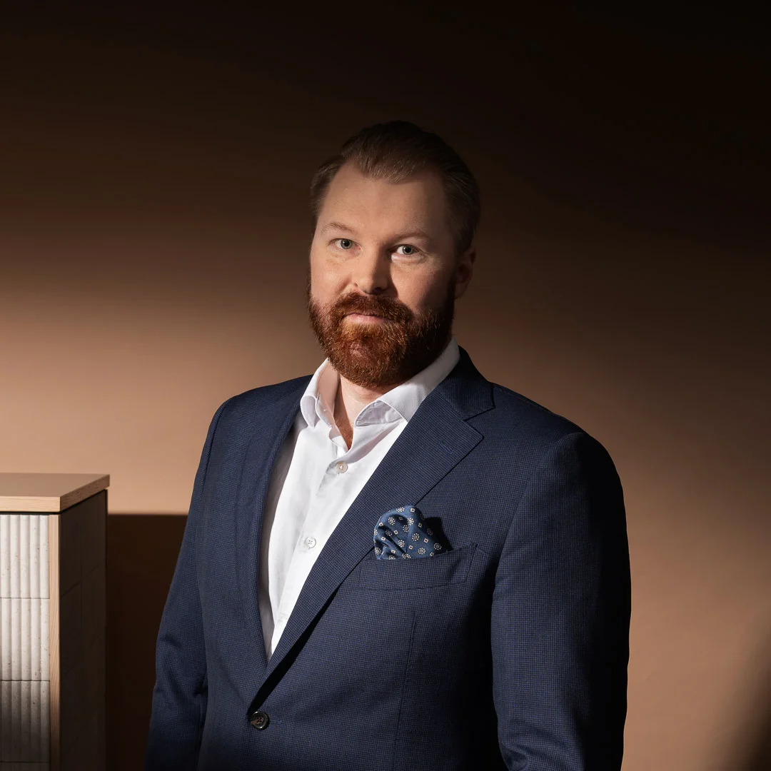 Alder, Lauri Karppinen.